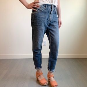 Topshop Moto Hayden Boyfriend Jeans in Mid Denim